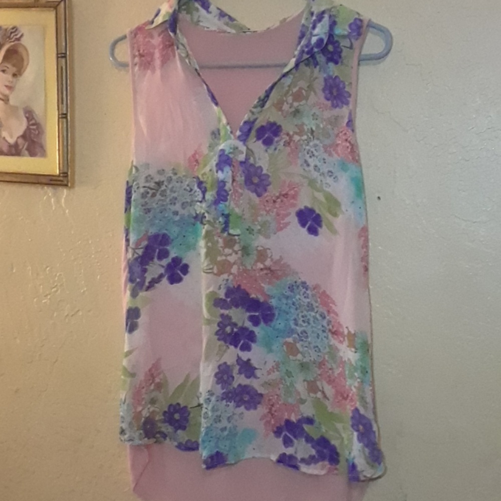 Cute flowered shirt
